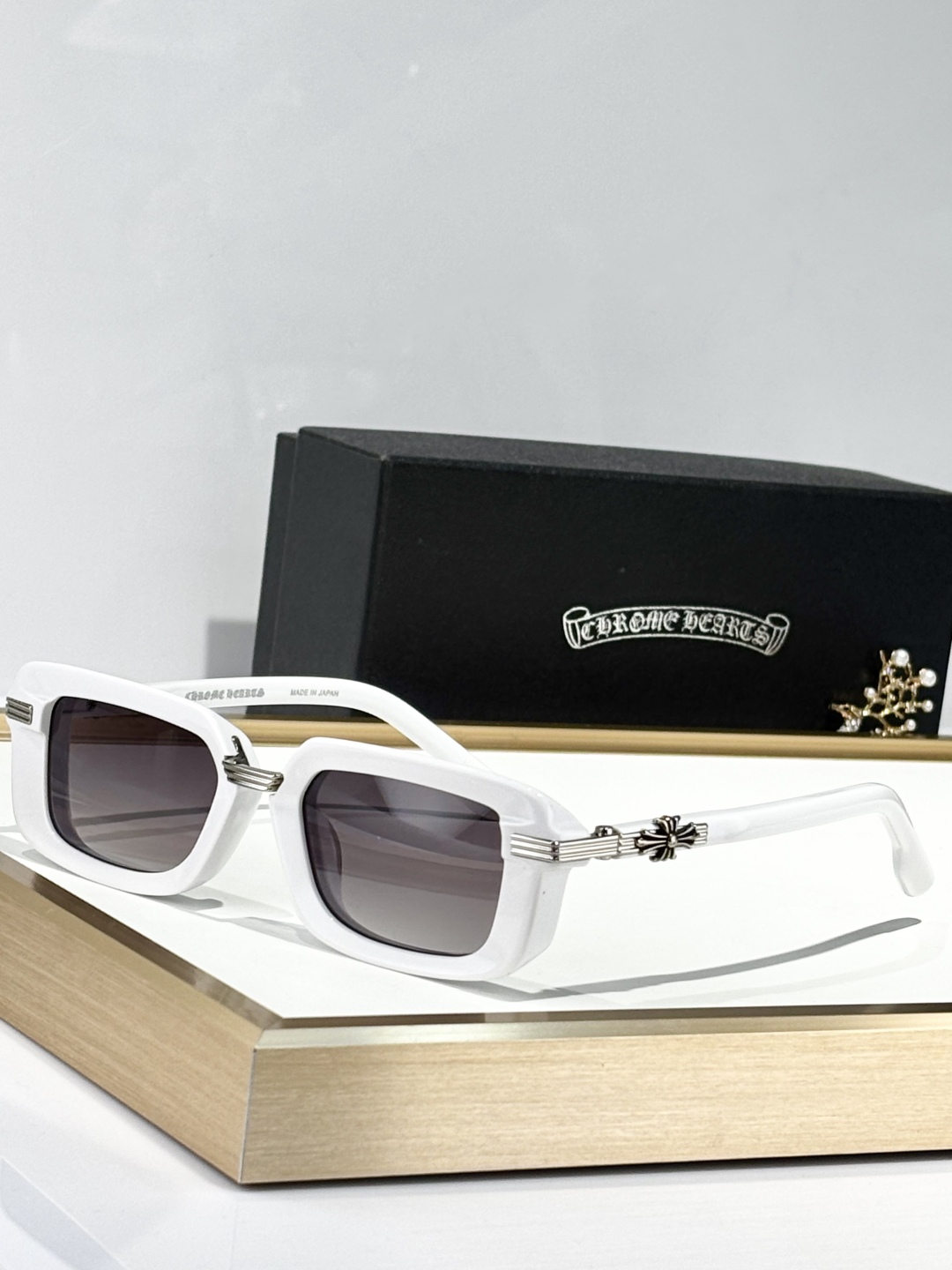  CHROME HEART
MOD：ASSTRAVAGNT
SIZE52口21-139
