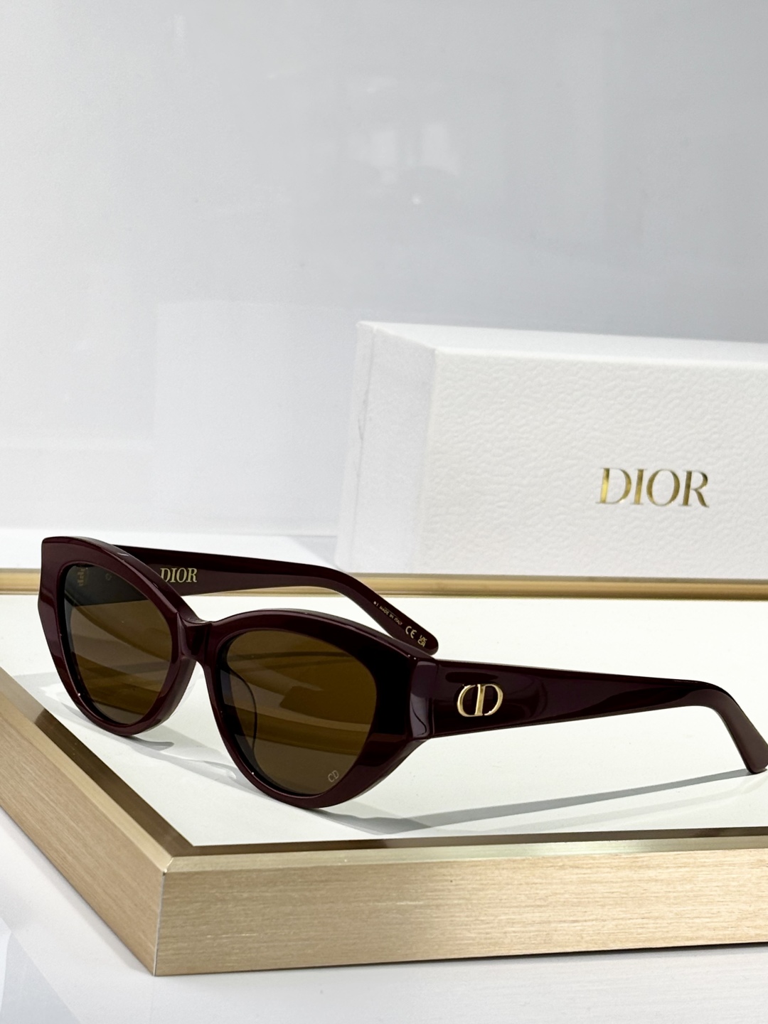  DIOR
MOD：DiorGlowB11
Size：53口16 140
