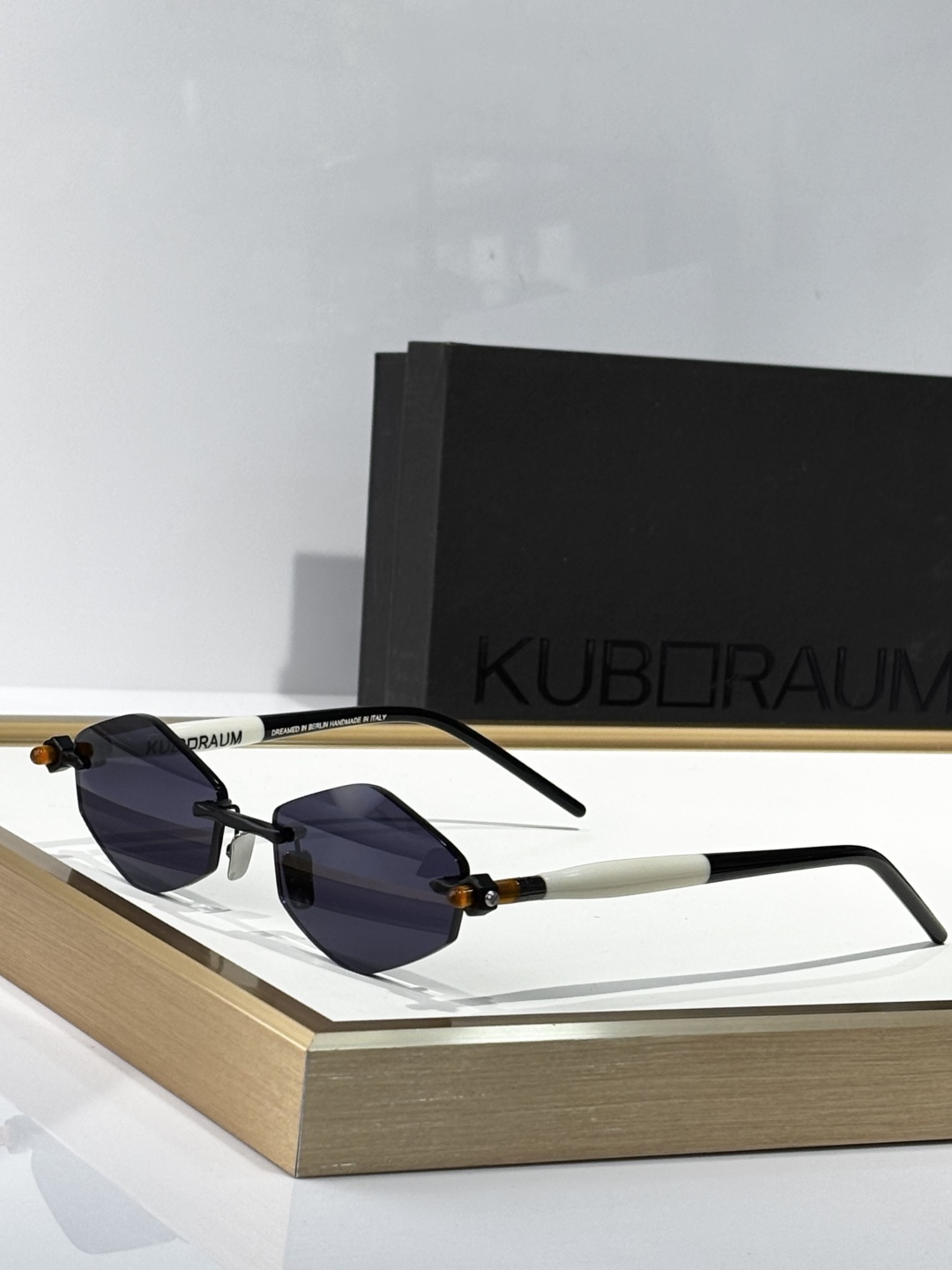  KUB口RAUM
MOD：Maske60
Size：52口18 145
