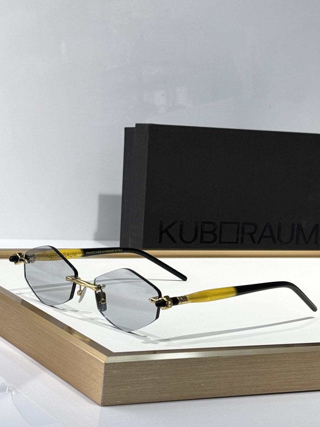  KUB口RAUM
MOD：Maske60
Size：52口18 145

