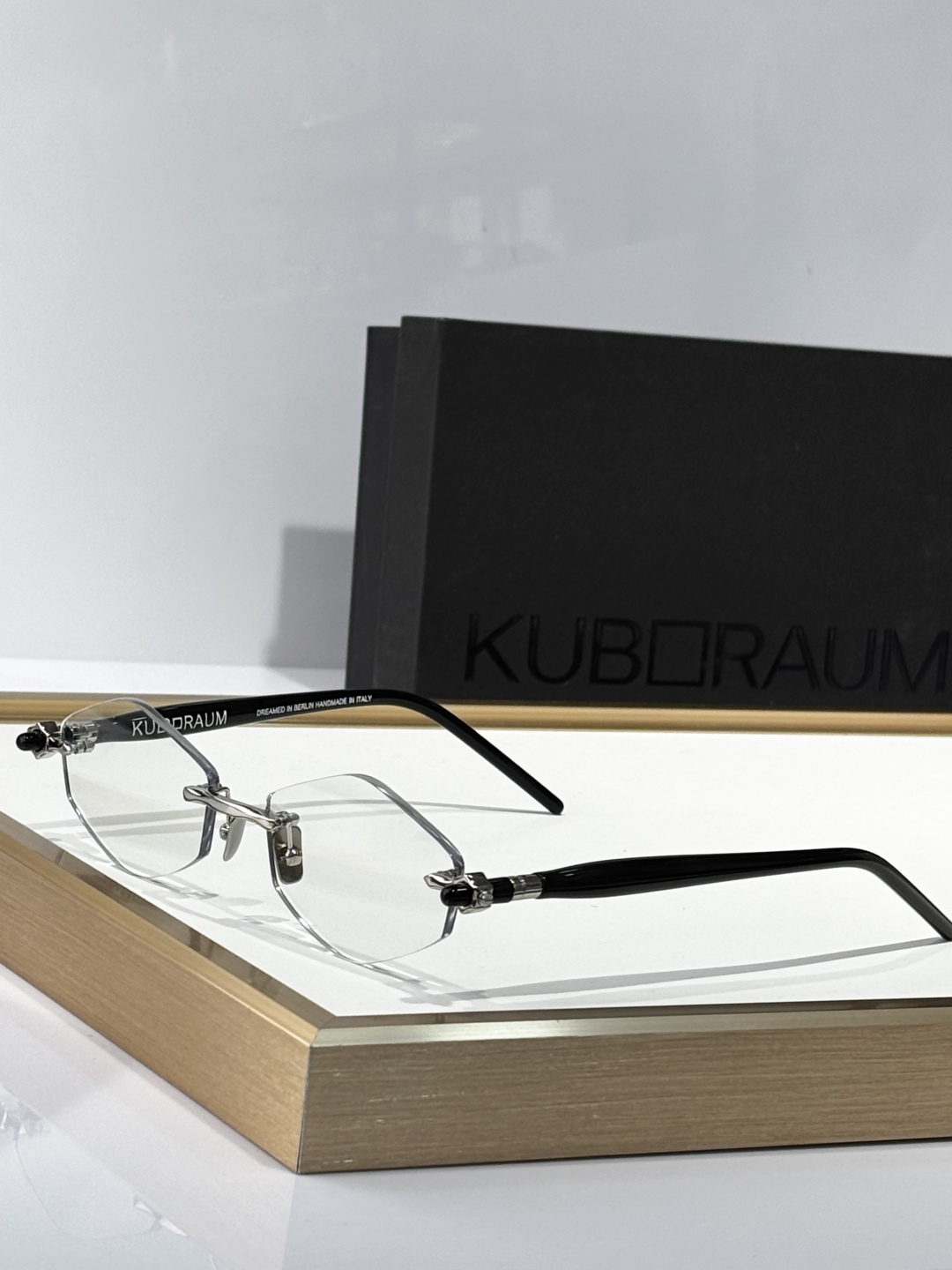  KUB口RAUM
MOD：Maske60
Size：52口18 145
