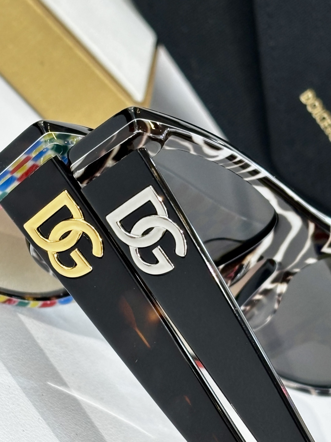  DOLCE & GABBAN*
MODEL：DG4417
SIZE：57口16-145
