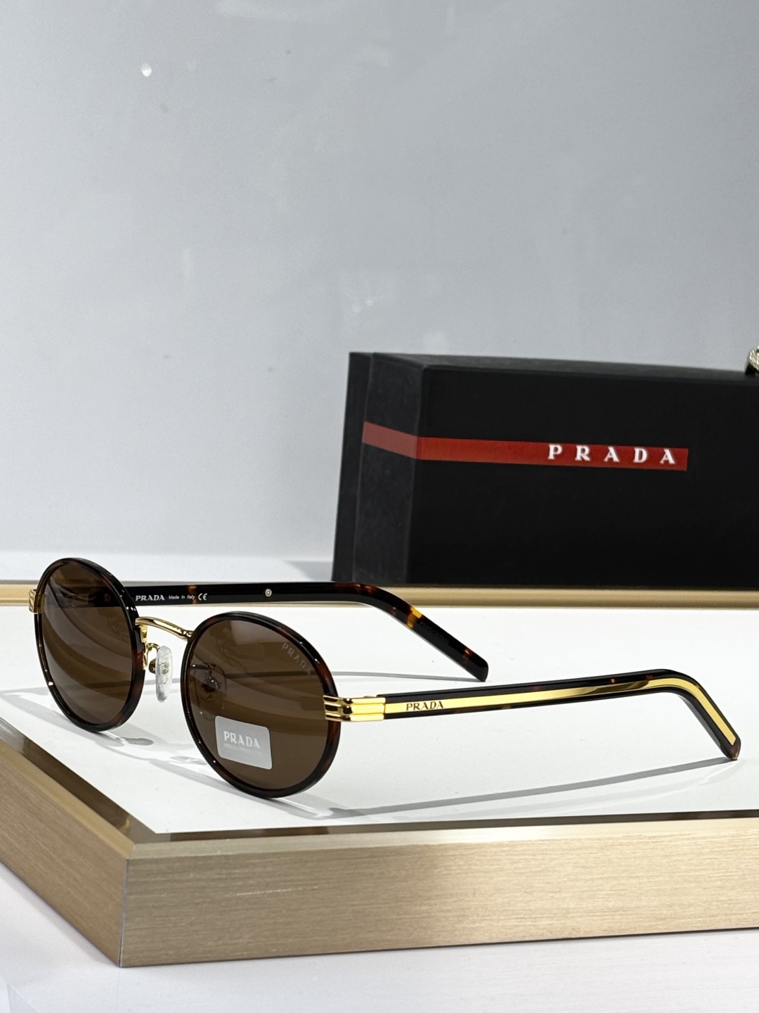  PRADA
MOD：PRB56S
Size：52口21-145
