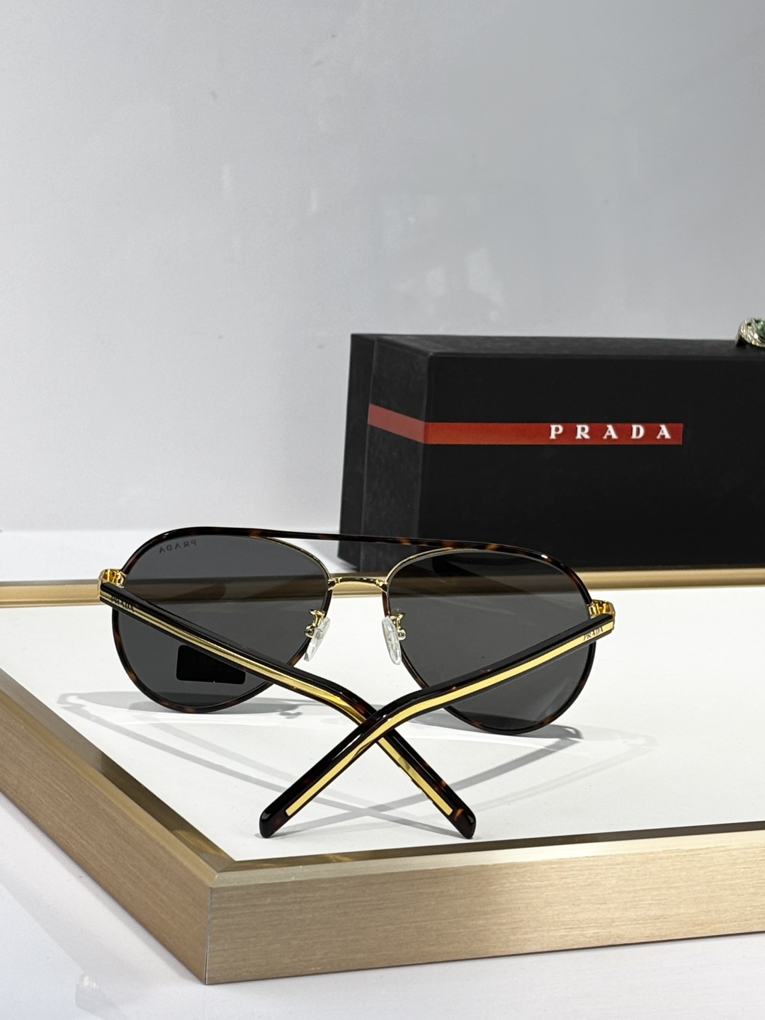  PRADA
MODEL：PR B57S
SIZE：58口16-145

