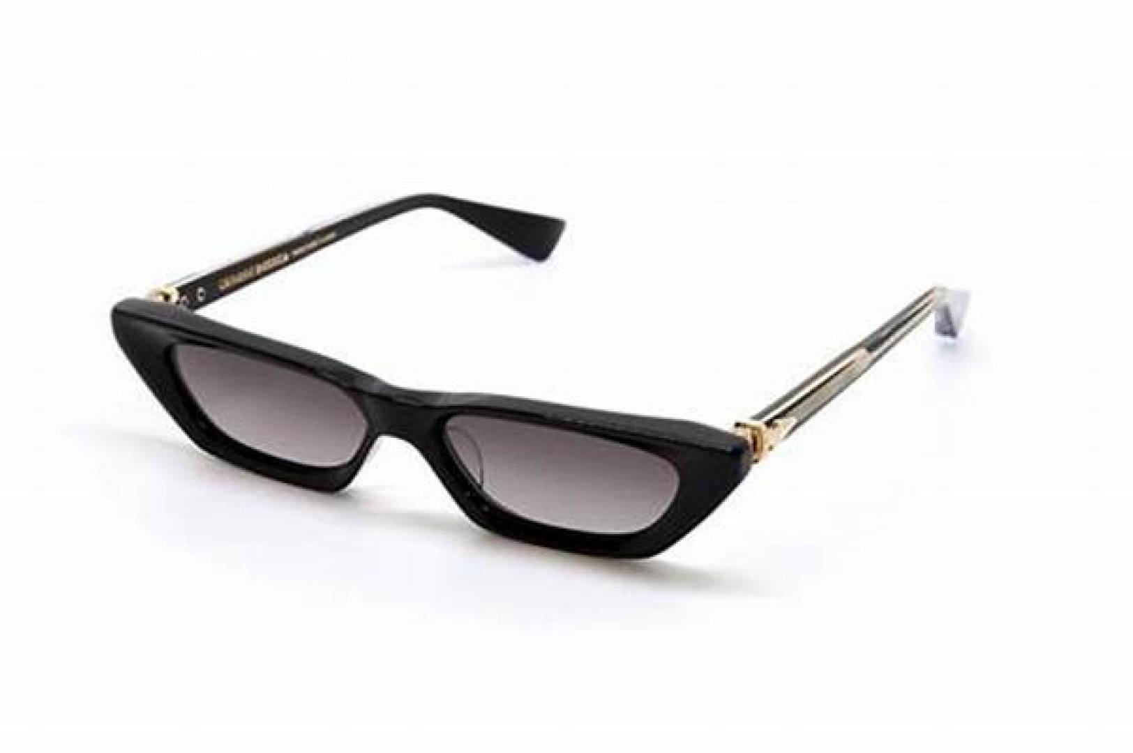  Chrome Hearts
MODELWP
SIZE52口16-142
