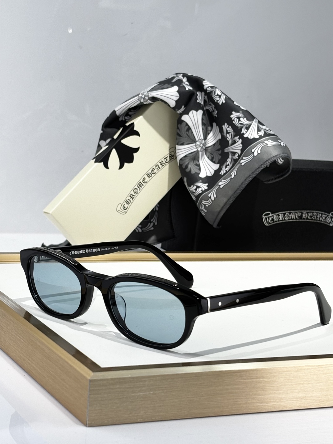  Chrome Hearts
MODELELC
SIZE50口21-142
