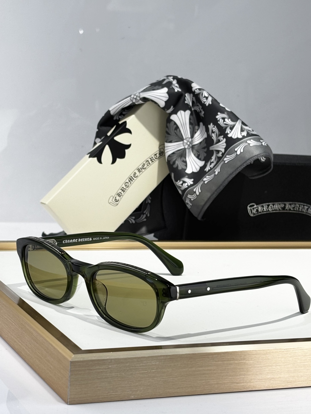  Chrome Hearts
MODELELC
SIZE50口21-142
