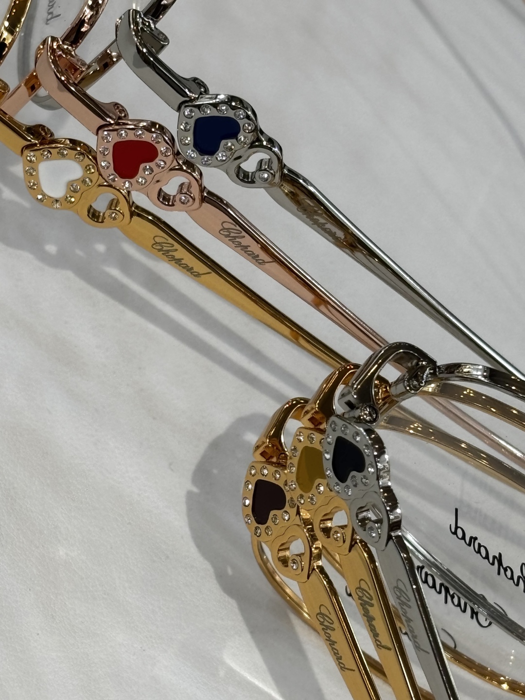  𝘾𝙃𝙊𝙋𝘼𝙍𝘿萧邦
MOD SCHG983
Size：58口17 145
