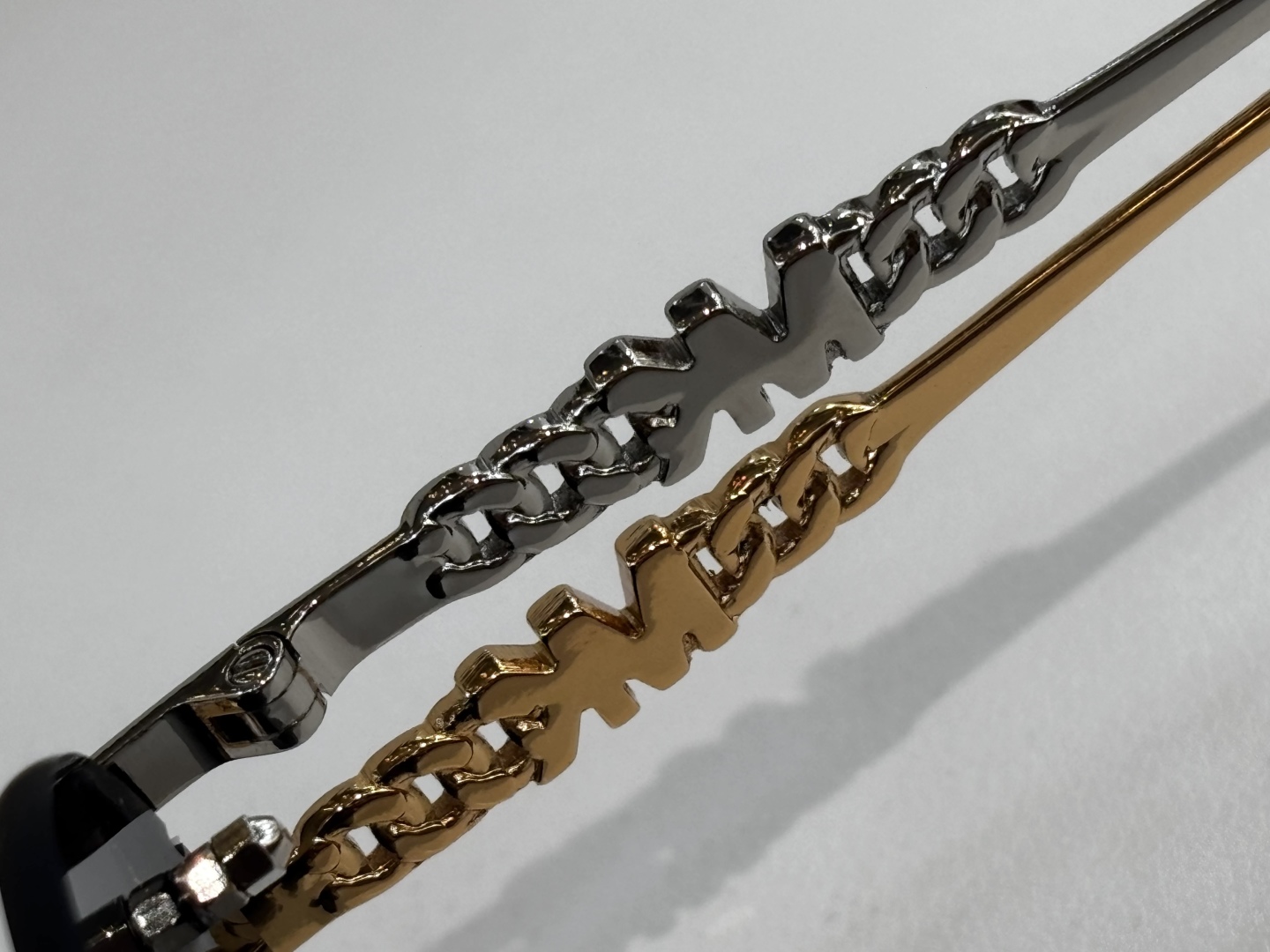  MICHAEL KORS
MOD：MK 1151
Size：58口17 140
