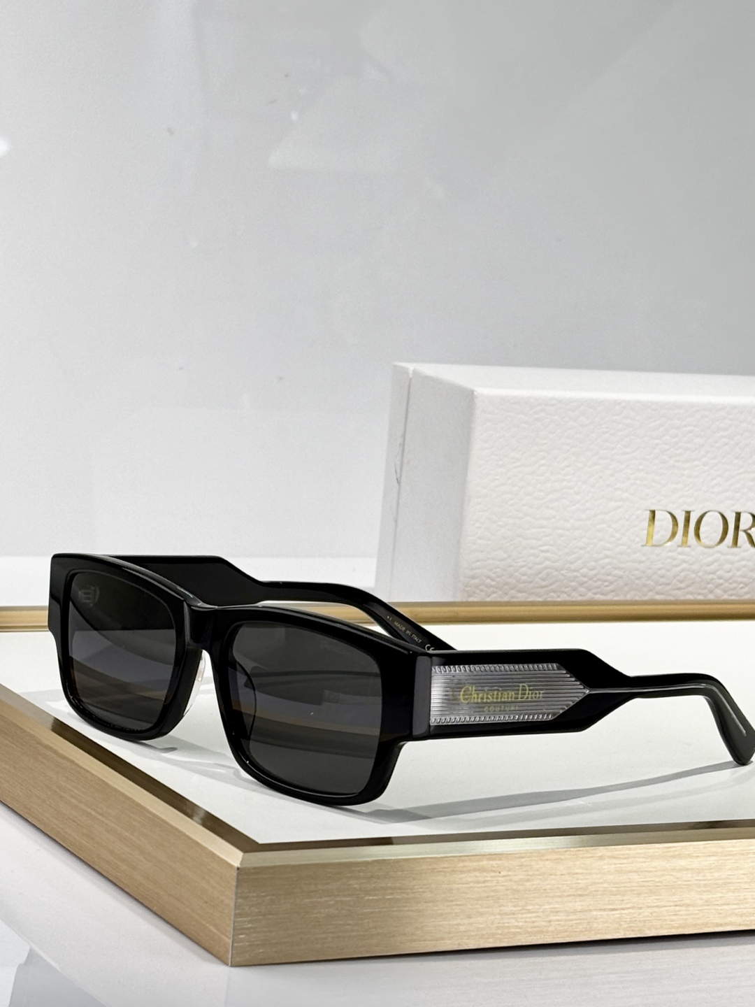  DIOR
MODDiorLadelS1F
Size55口20 145
