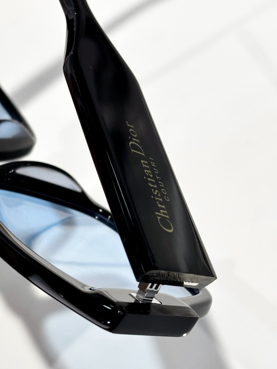  DIOR
MODDiorLadelS1F
Size55口20 145
