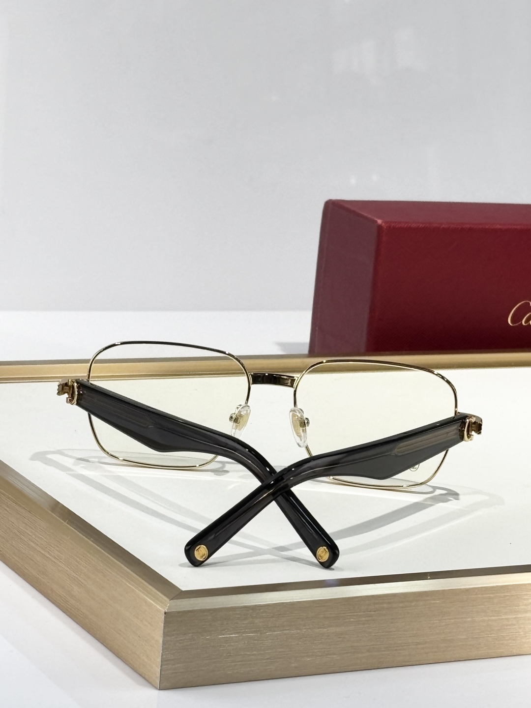  Cartier
MOD：CT0538S
Size：55口17 145

