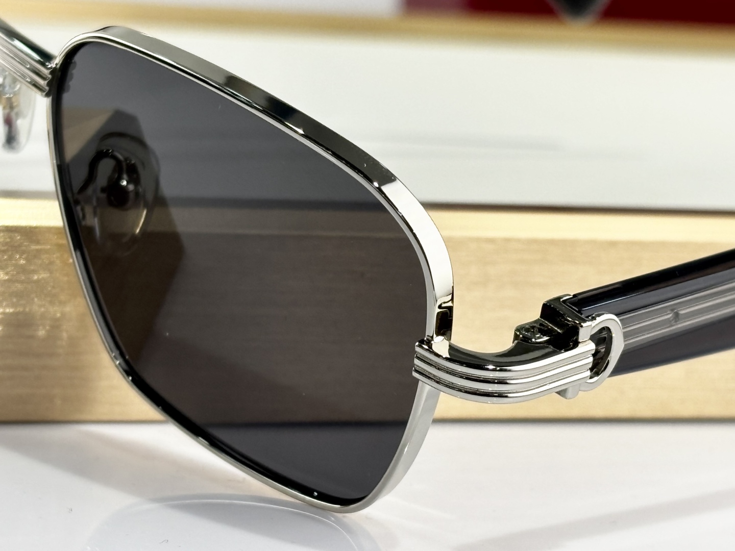  Cartier
MOD：CT0538S
Size：55口17 145

