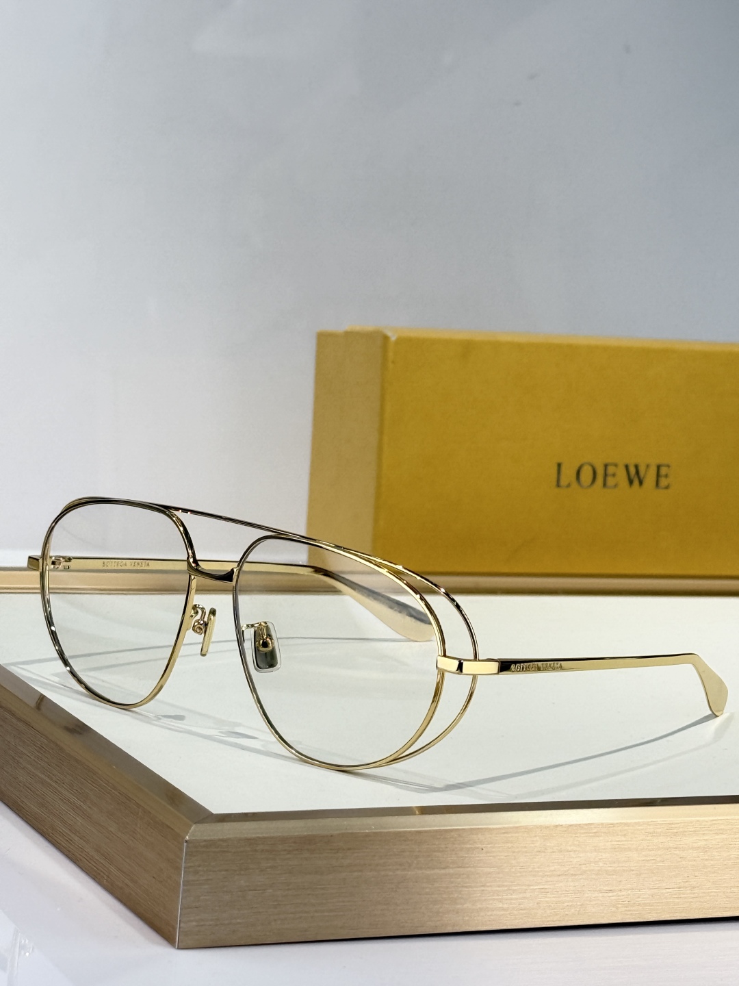  Bottega Venet*
MODEL：BV1344S
SIZE：61口15-140
