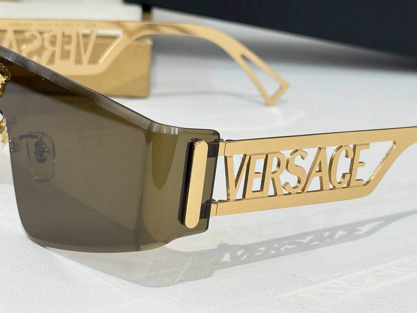  VERSAC*
ModVE6776
Size151-0-130
