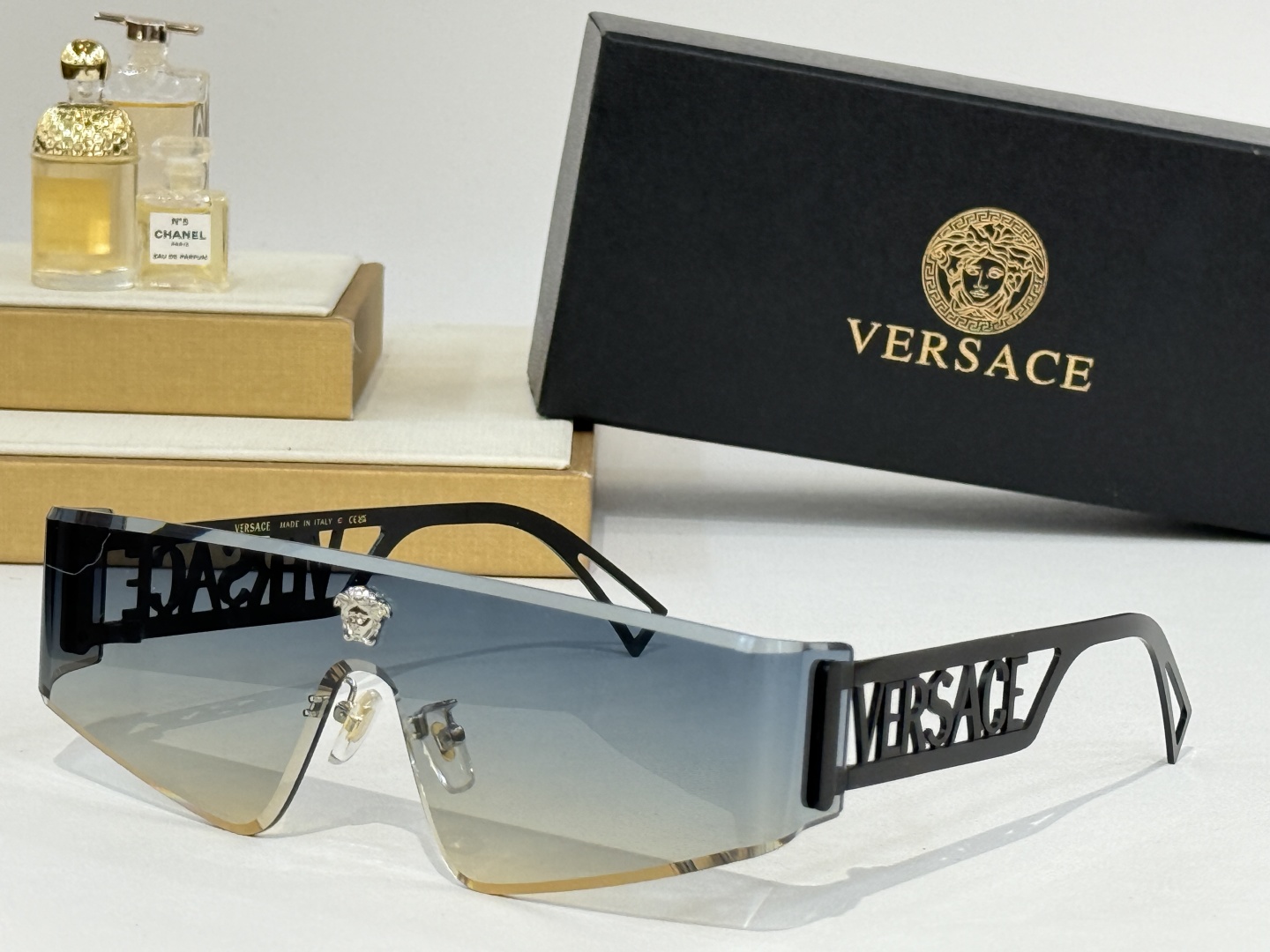  VERSAC*
ModVE6776
Size151-0-130
