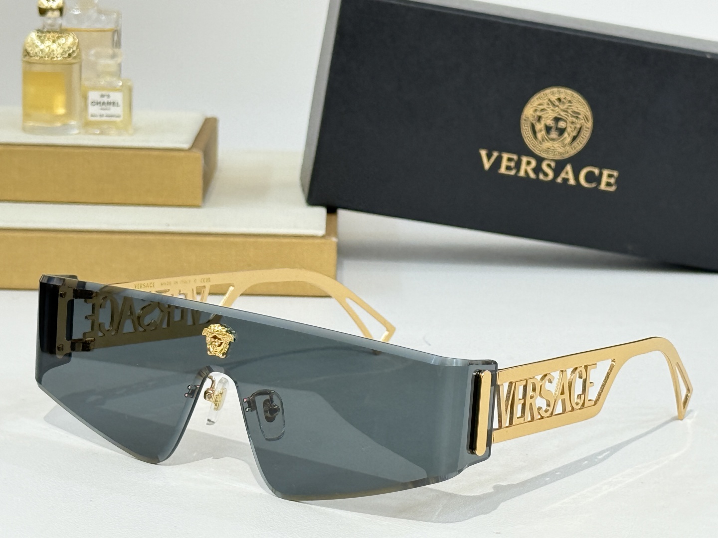  VERSAC*
ModVE6776
Size151-0-130
