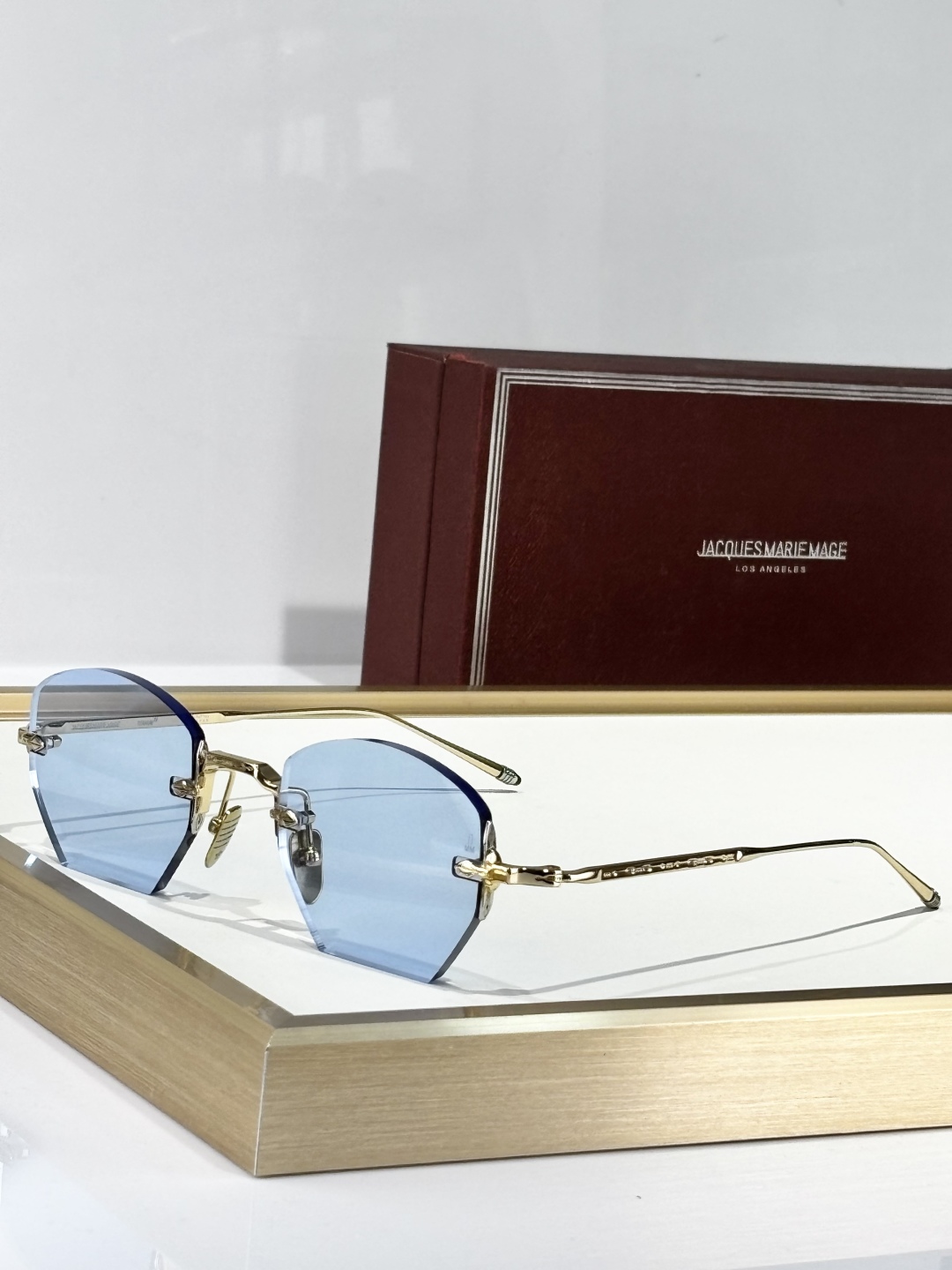  JACQUES MARIE MAG
MODEL：JMMOA54
SIZE：48口25

