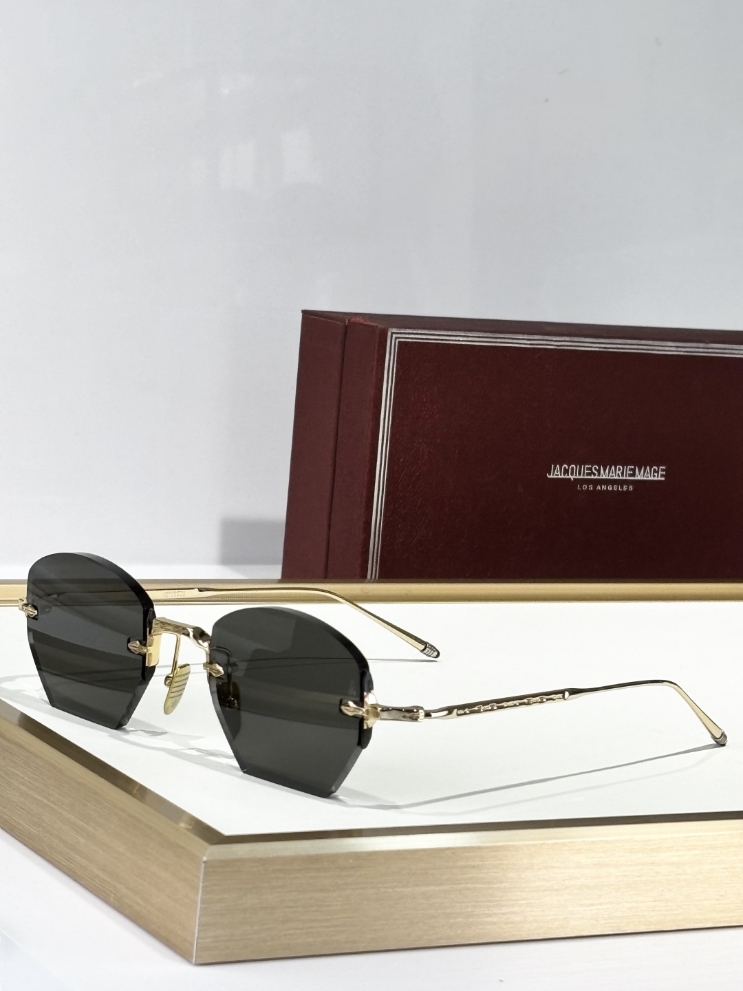  JACQUES MARIE MAG
MODEL：JMMOA54
SIZE：48口25
