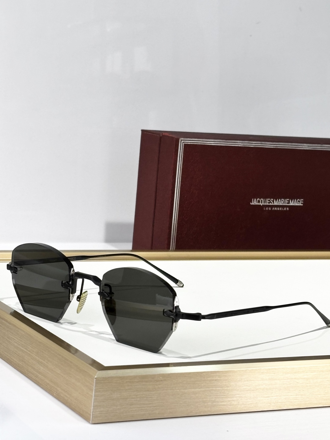  JACQUES MARIE MAG
MODEL：JMMOA54
SIZE：48口25
