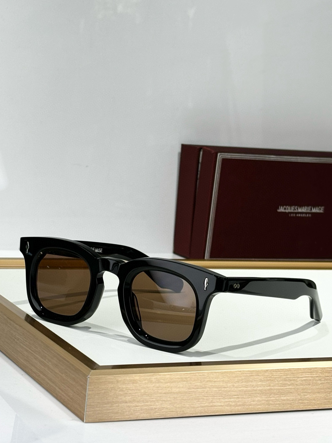  JACQUES MARIE MAGE
天花板级
日本手工工艺眼镜
MODEL：DEVAUXI
SIZE