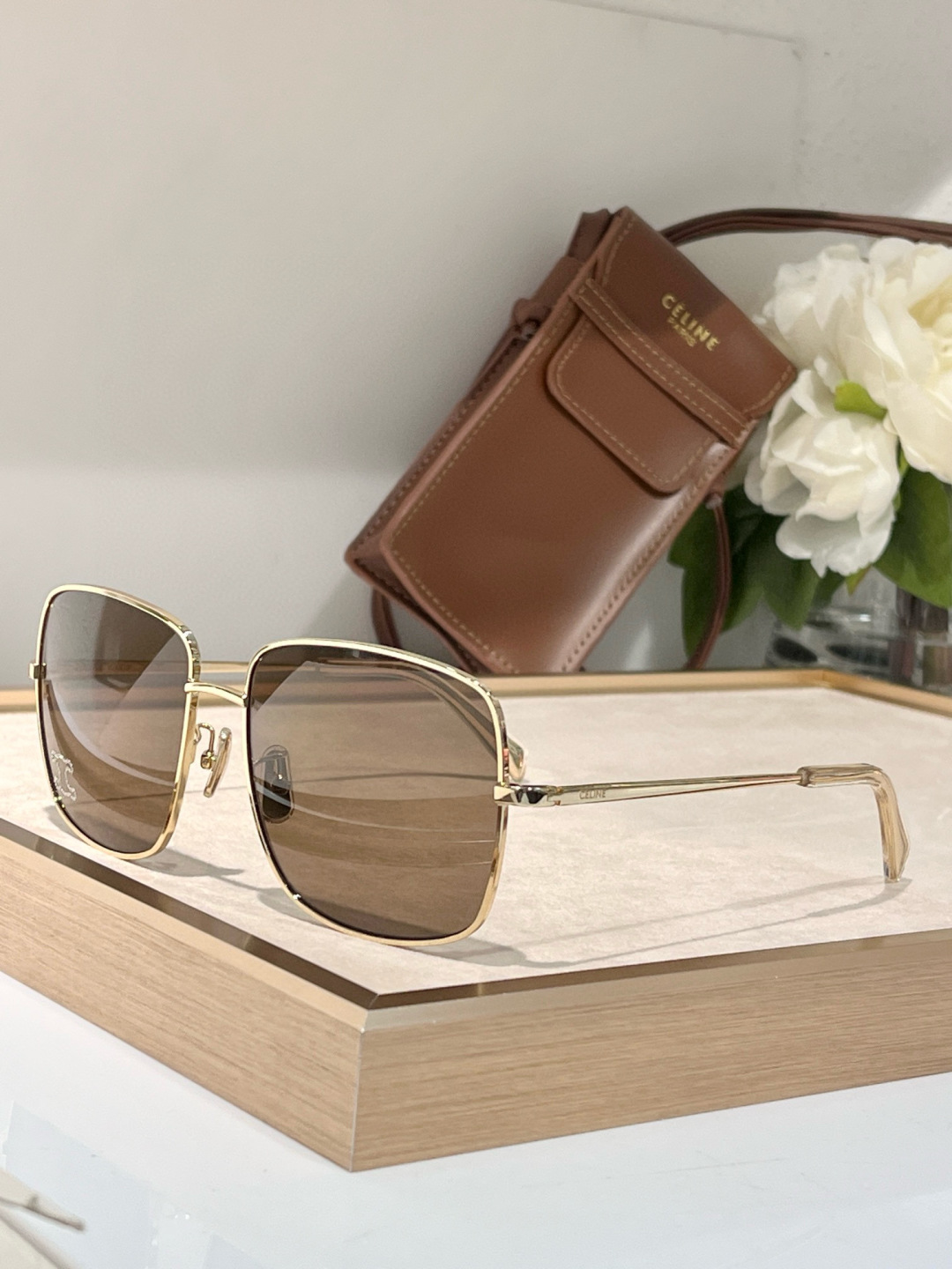  TOP QUALITY 
Celin*
Mod：CL40284
Size：59口16-145
代购版本