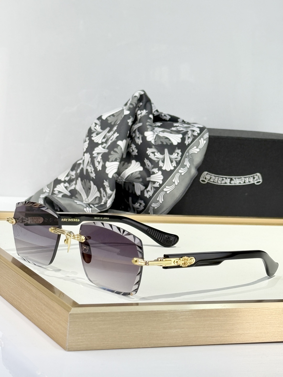  Chrome Hearts 
MODELGP-BK-PB
SIZE：55口21-145

