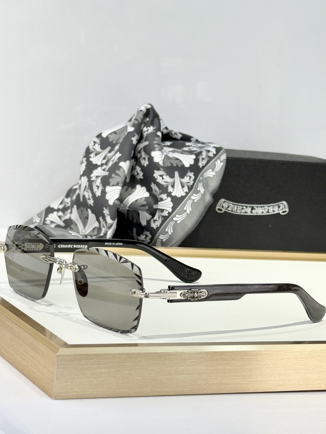  Chrome Hearts 
MODELGP-BK-PB
SIZE：55口21-145
