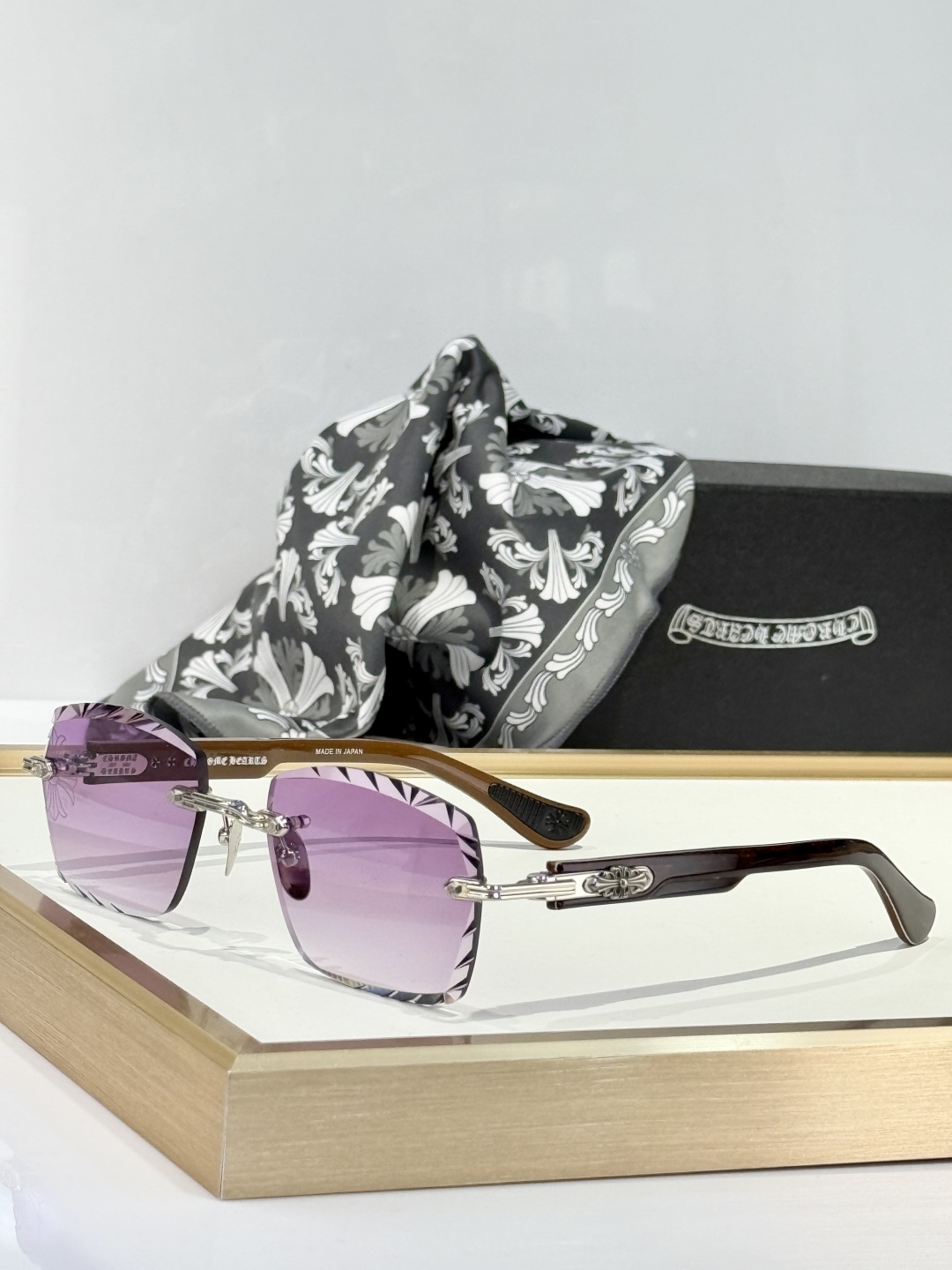  Chrome Hearts 
MODELGP-BK-PB
SIZE：55口21-145
