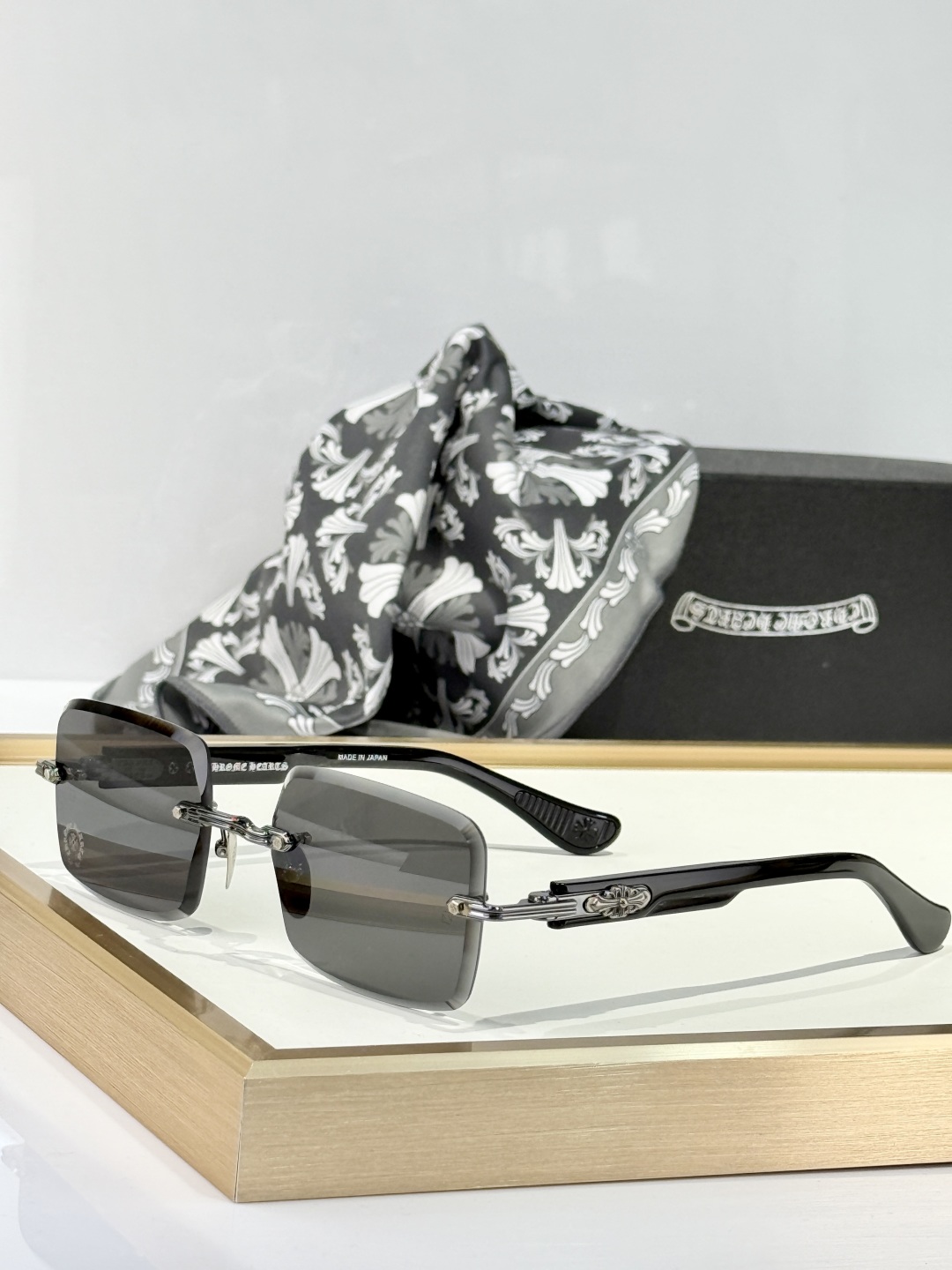  Chrome Hearts 
MODELSS-BK-PO
SIZE：56口21-146
