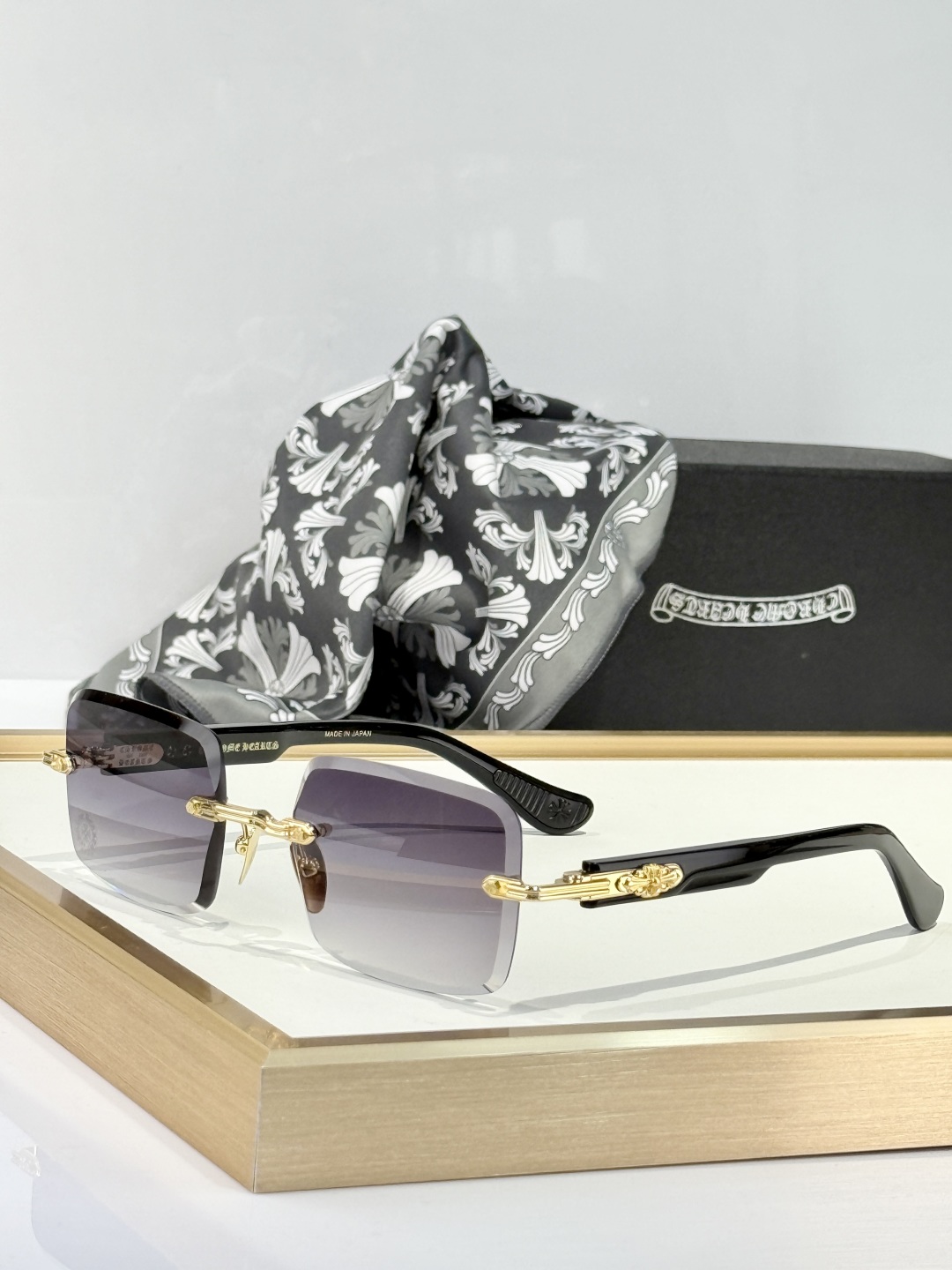  Chrome Hearts 
MODELSS-BK-PO
SIZE：56口21-146
