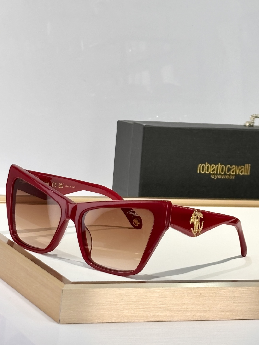  roberto cavalli
MOD：SRC 114
Size：58口18 140
