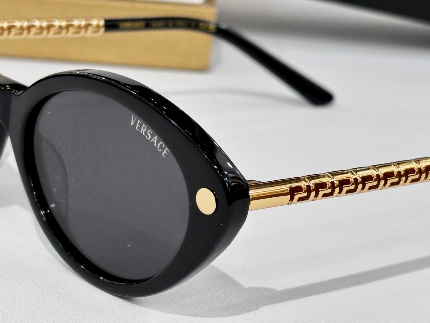  VERSACE
MOD：VE6766
Size：53口17 145
