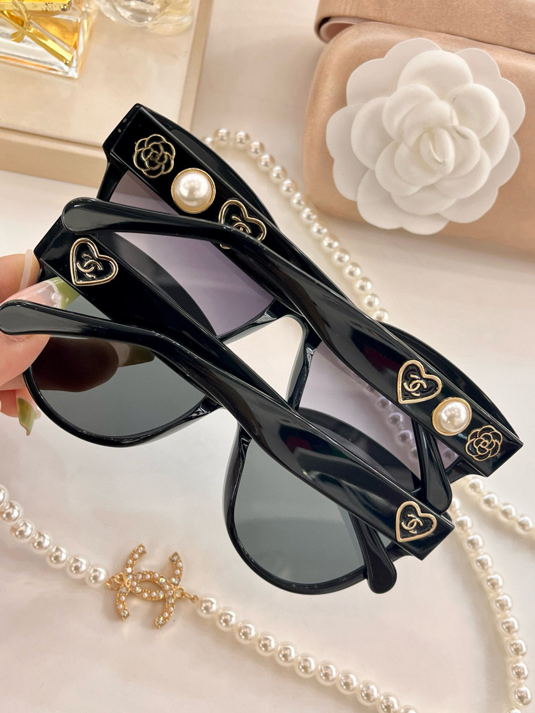  CHANEL*
ModCH5477
Size56-18-140
爱心logo❤️
