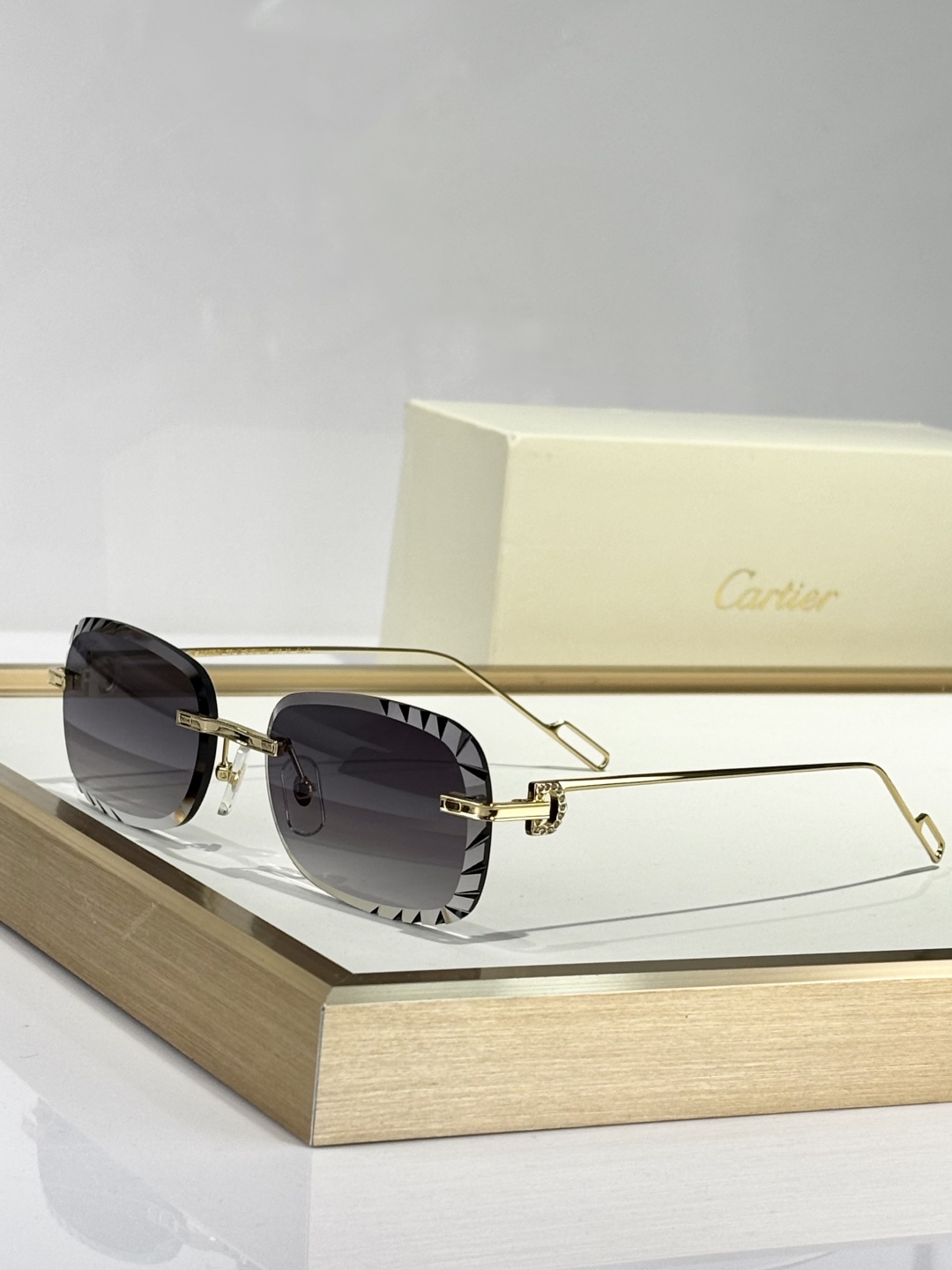  Cartier
MOD：CT01620
Size：59口18 145
