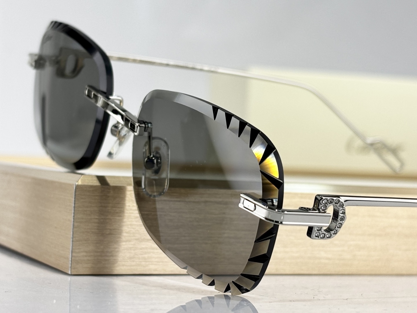  Cartier
MOD：CT01620
Size：59口18 145
