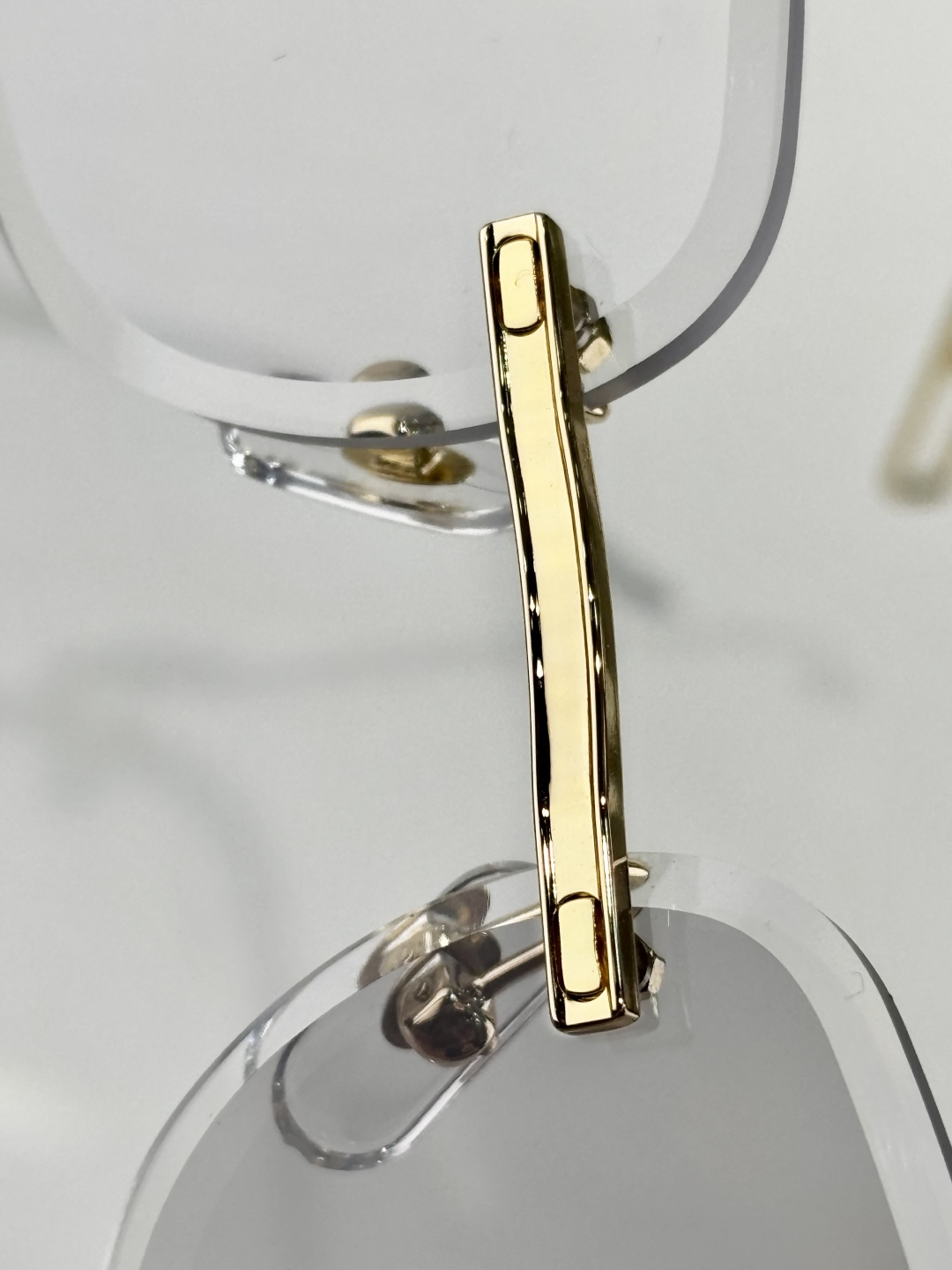  Cartier
MOD：CT01620
Size：59口18 145

