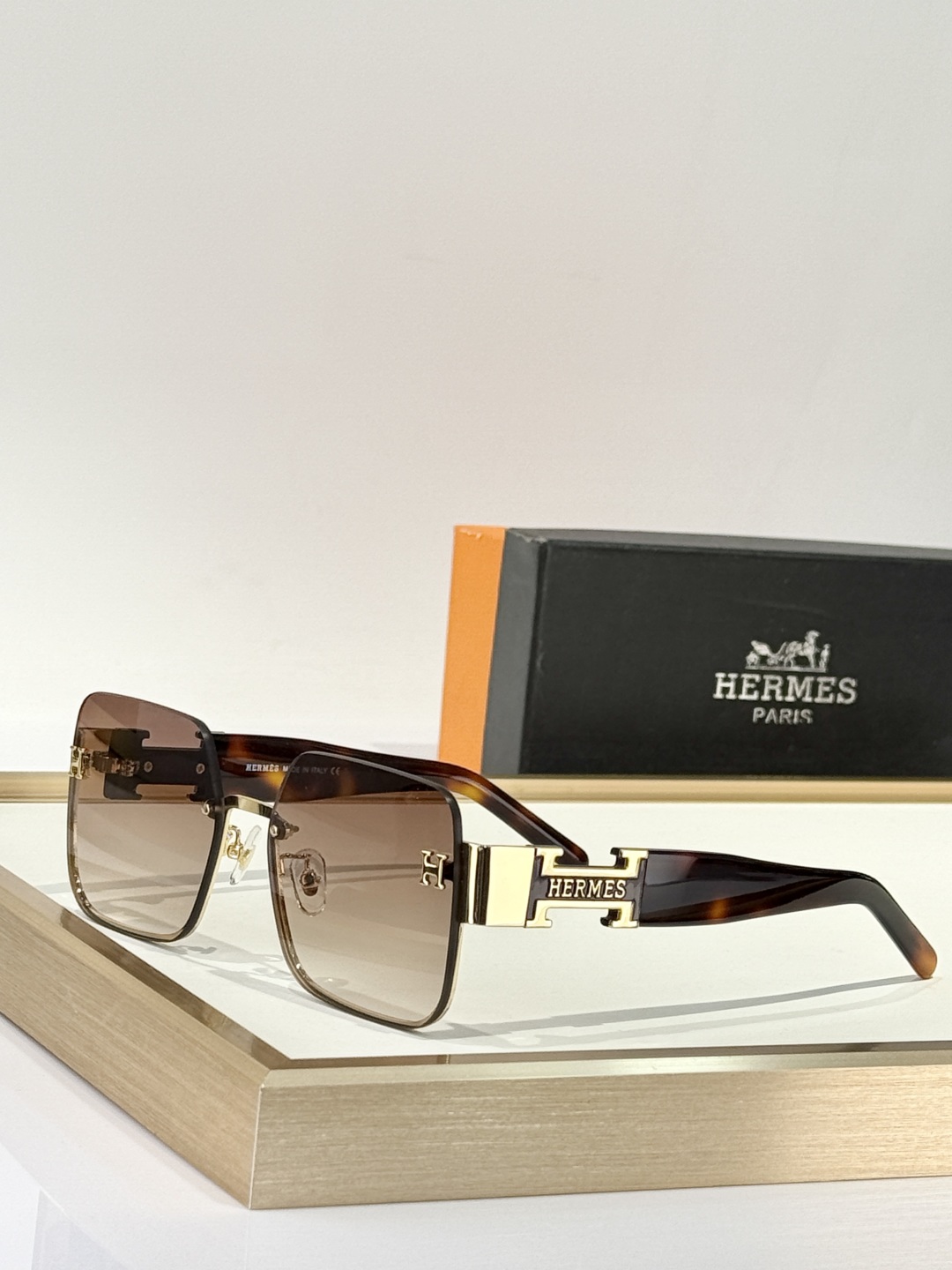  HERME*
MODELH8021
SIZE：53口20-142
