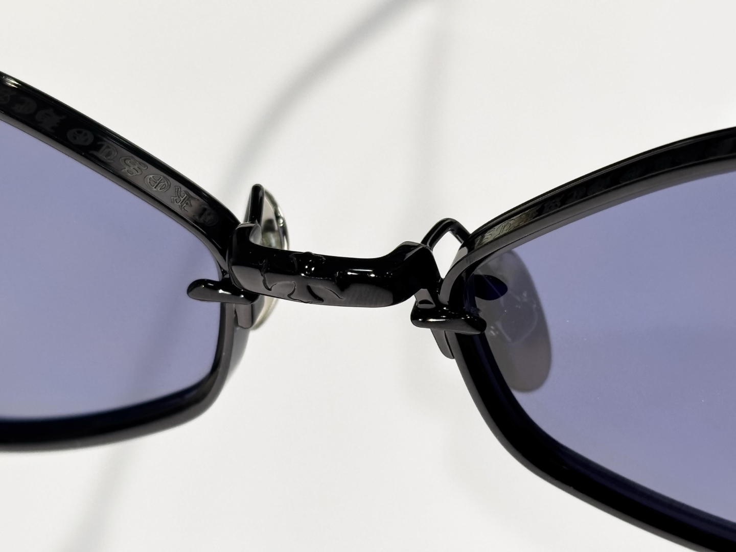 Chrome Hearts NIP SLIP Sunglasses - Stylish Shades with Zeiss Lenses 8 cmp i1748590373896 4394 0 6