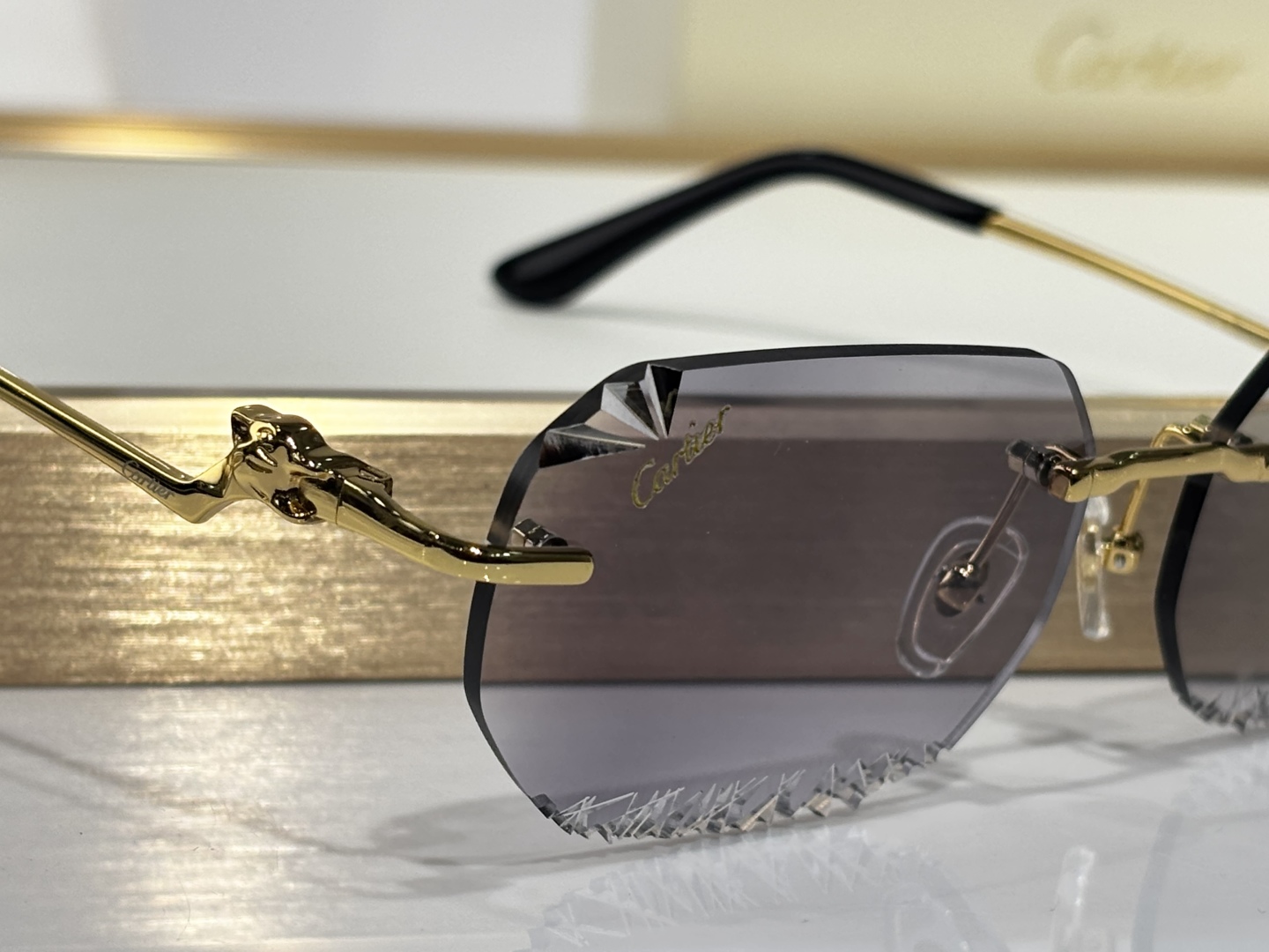  Cartier*
MODEL：CTO
Size58口18-135
