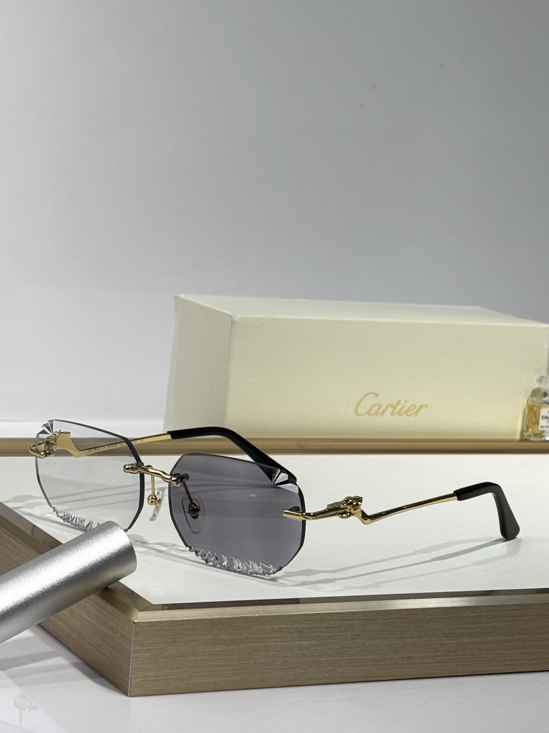  Cartier*
MODEL：CTO
Size58口18-135
