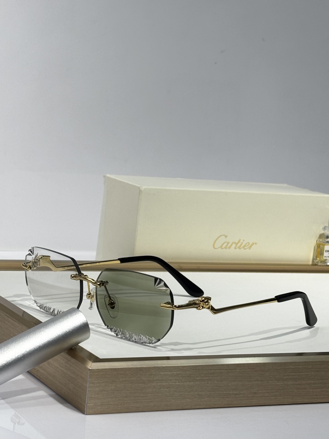  Cartier*
MODEL：CTO
Size58口18-135
