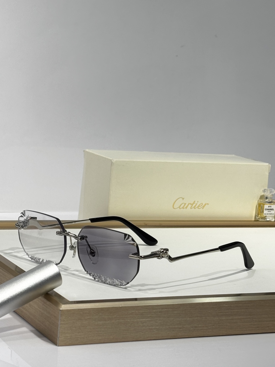 Cartier*
MODEL：CTO
Size58口18-135
