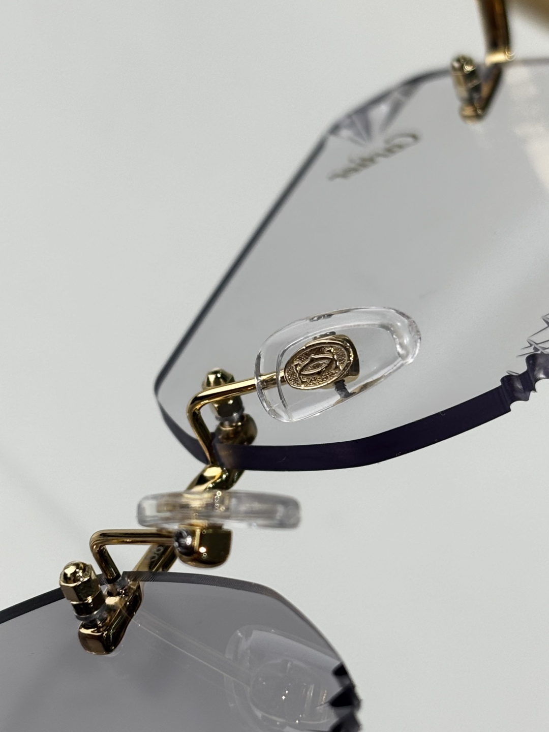  Cartier*
MODEL：CTO
Size58口18-135
