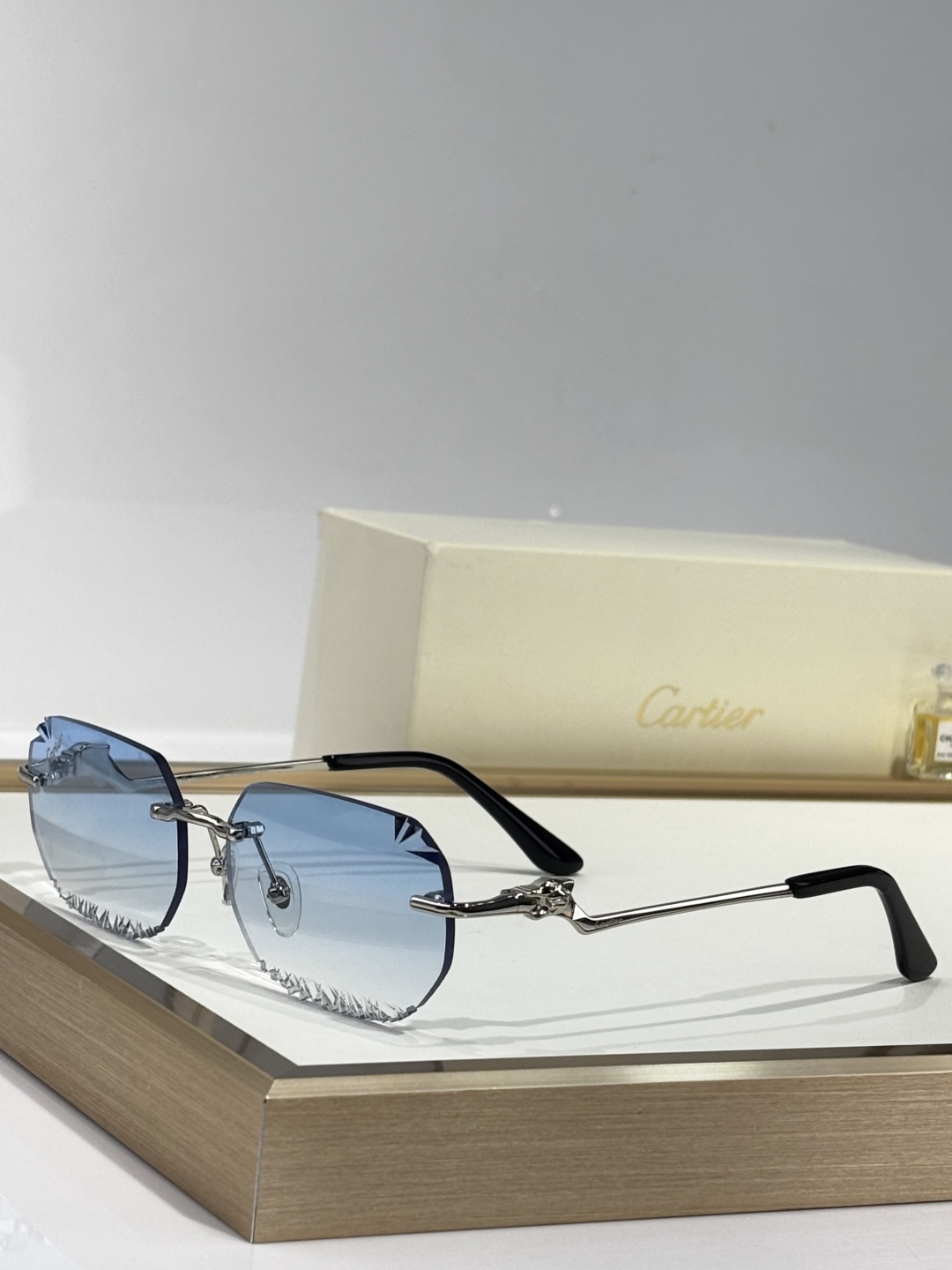  Cartier*
MODEL：CTO
Size58口18-135
