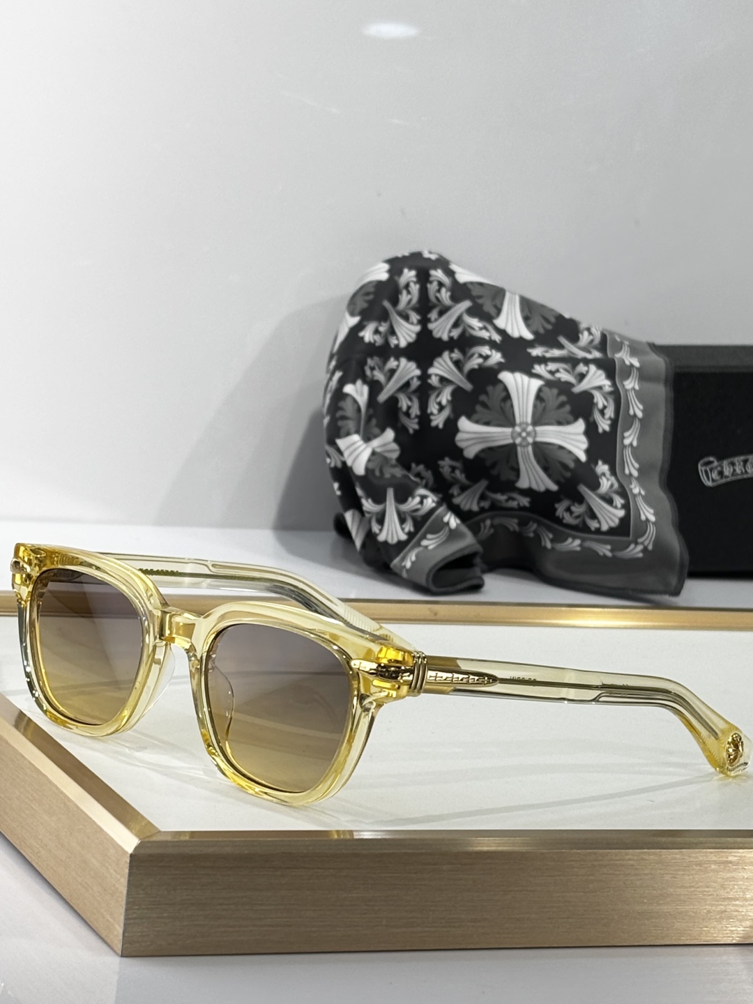  Chrome 
MODDRIPPING
SIZE51-22-146
