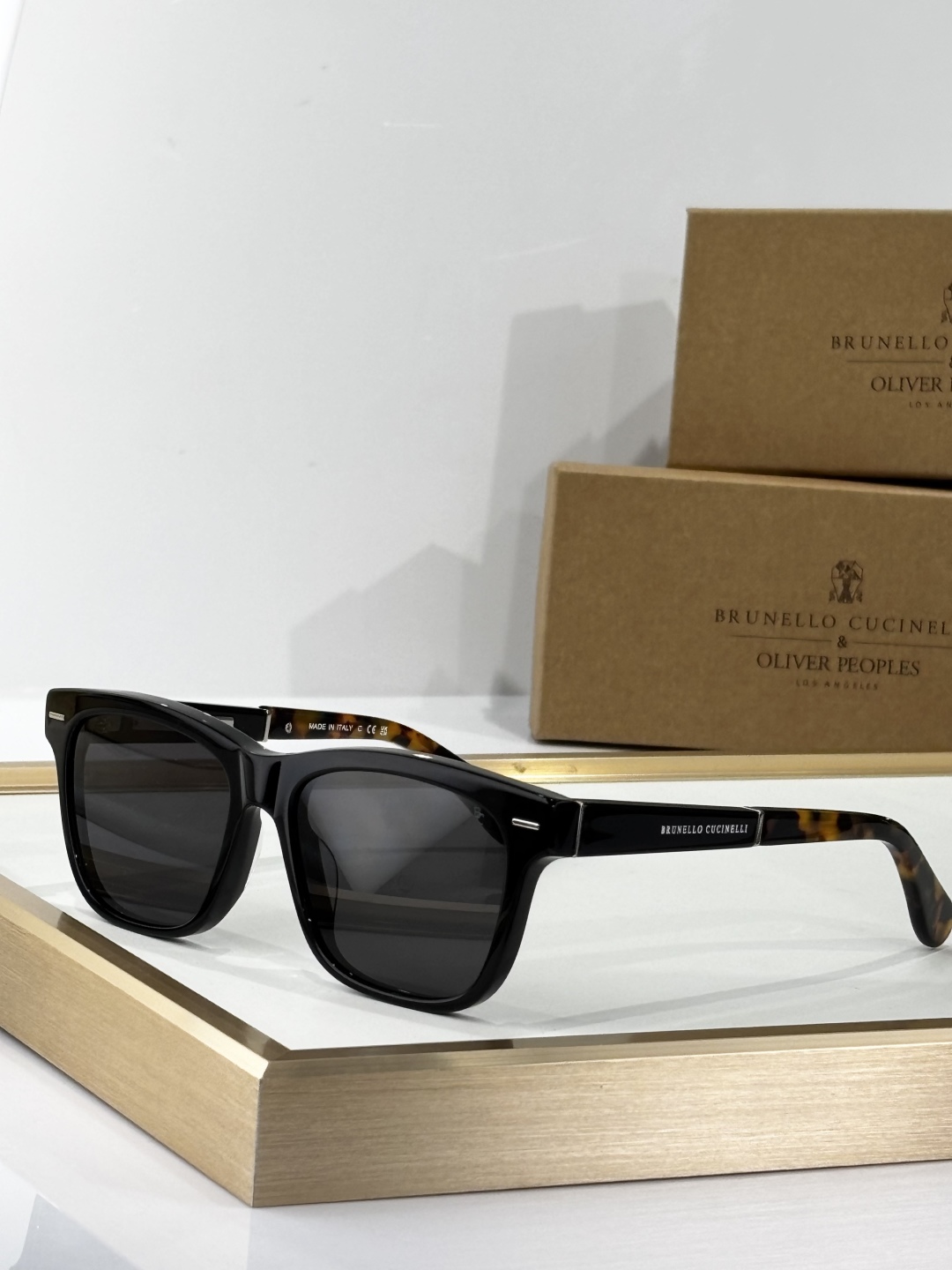  Brunello Cucinelli X Oliver PeoPle
Handcrafted in I