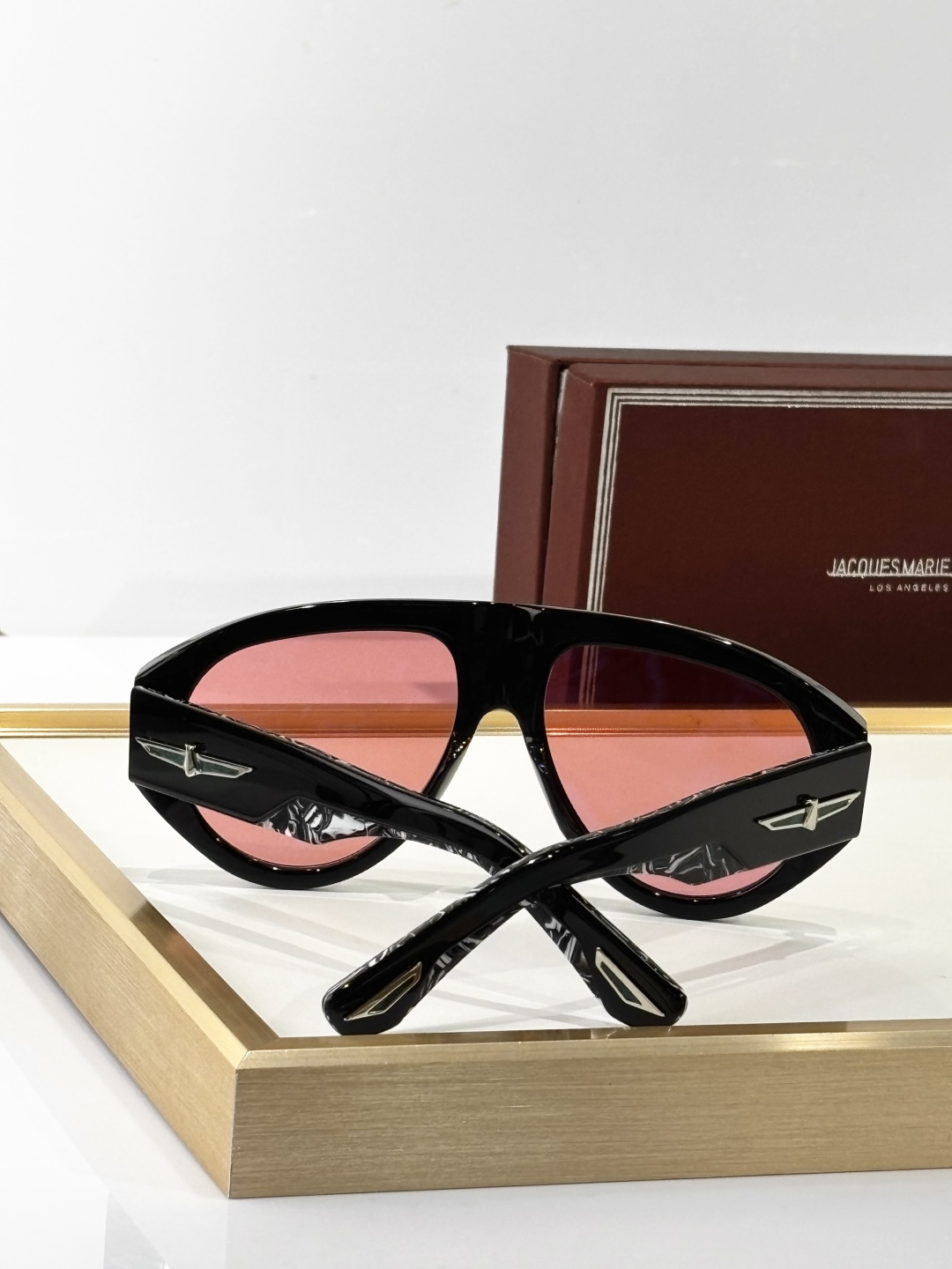  JACQUES MARIE MAG*
MODELBANDIT
SIZE：47口26
