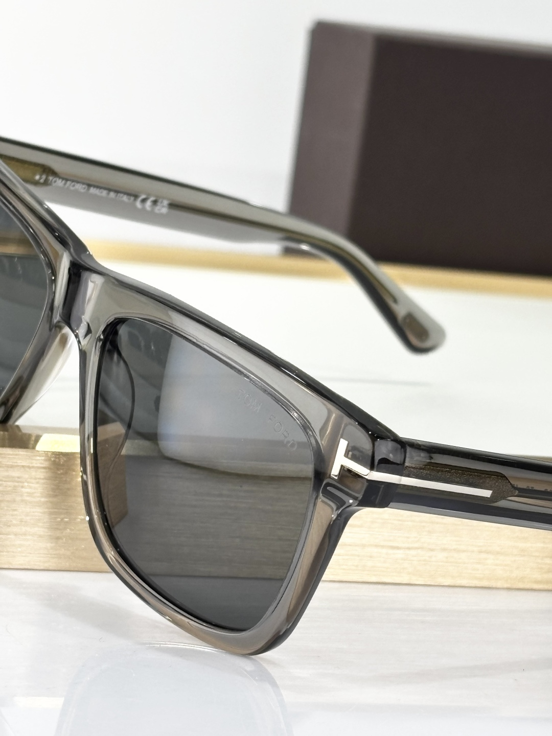 ToP quality The blue lens inside品质升级☑️原版进口板料还原专柜Tom 