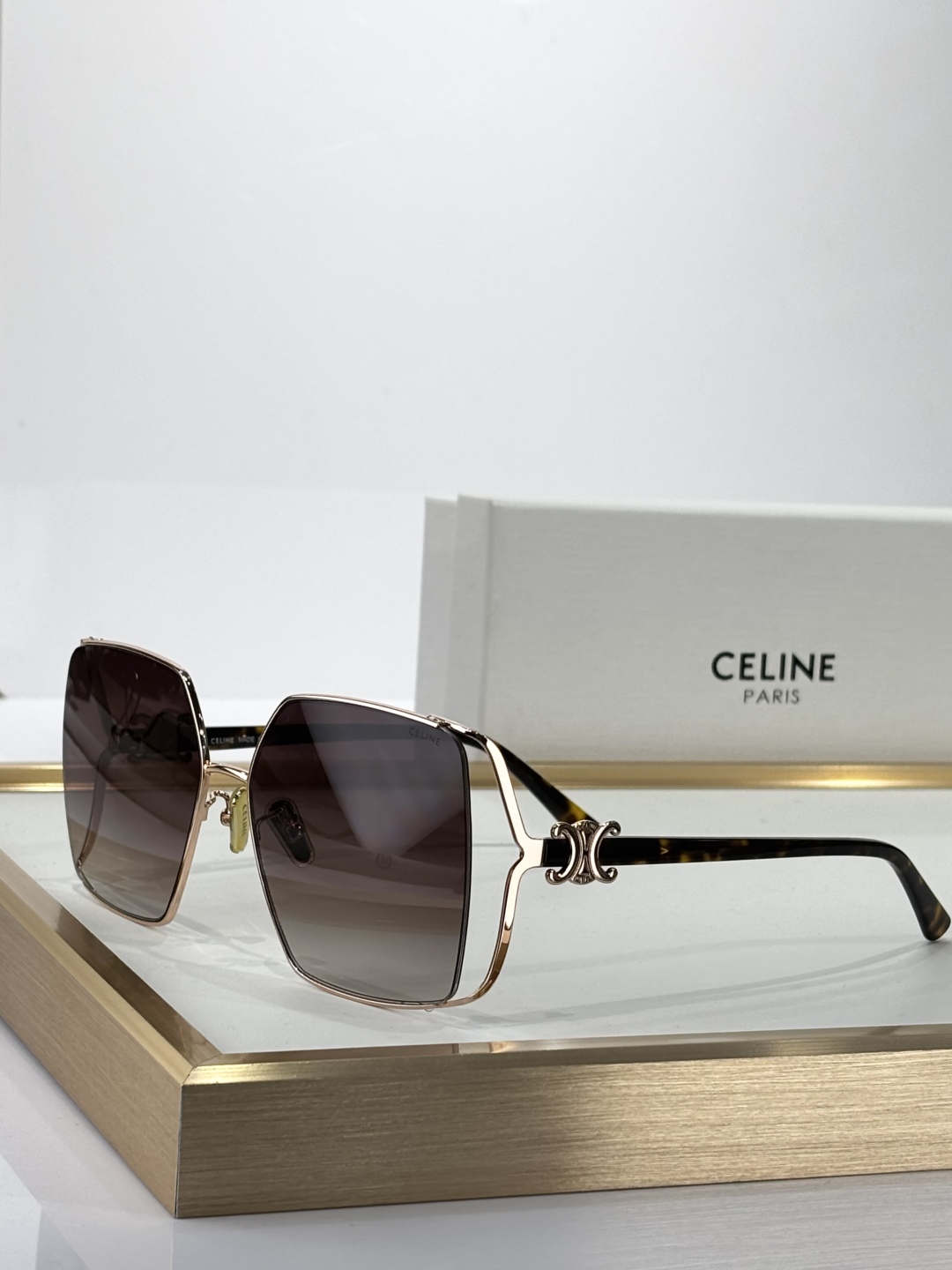 。CELIN*
MODEL：CL40377U
SIZE：60口17-145
